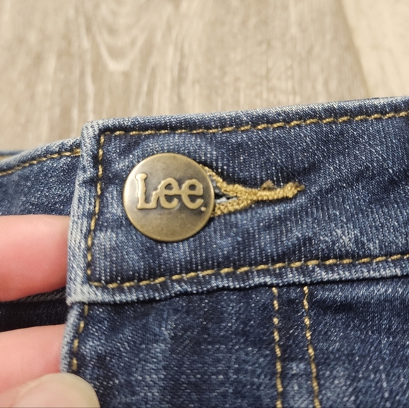 Lee Mini Skirt Denim Blue Jean Mid Rise Skort Women's 6 Western Casual Classic - Picture 3 of 11